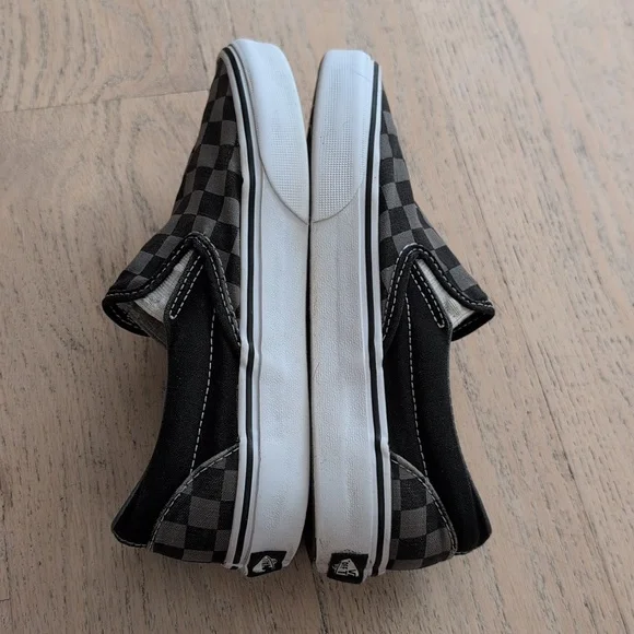Vans Black and Gray Checkered Slip-On Sneakers Women's 5.5 - Picture 6 of 8